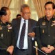 เทือก-ประวิตร-ป็อกลงพื้นที่แก้ไฟใต้